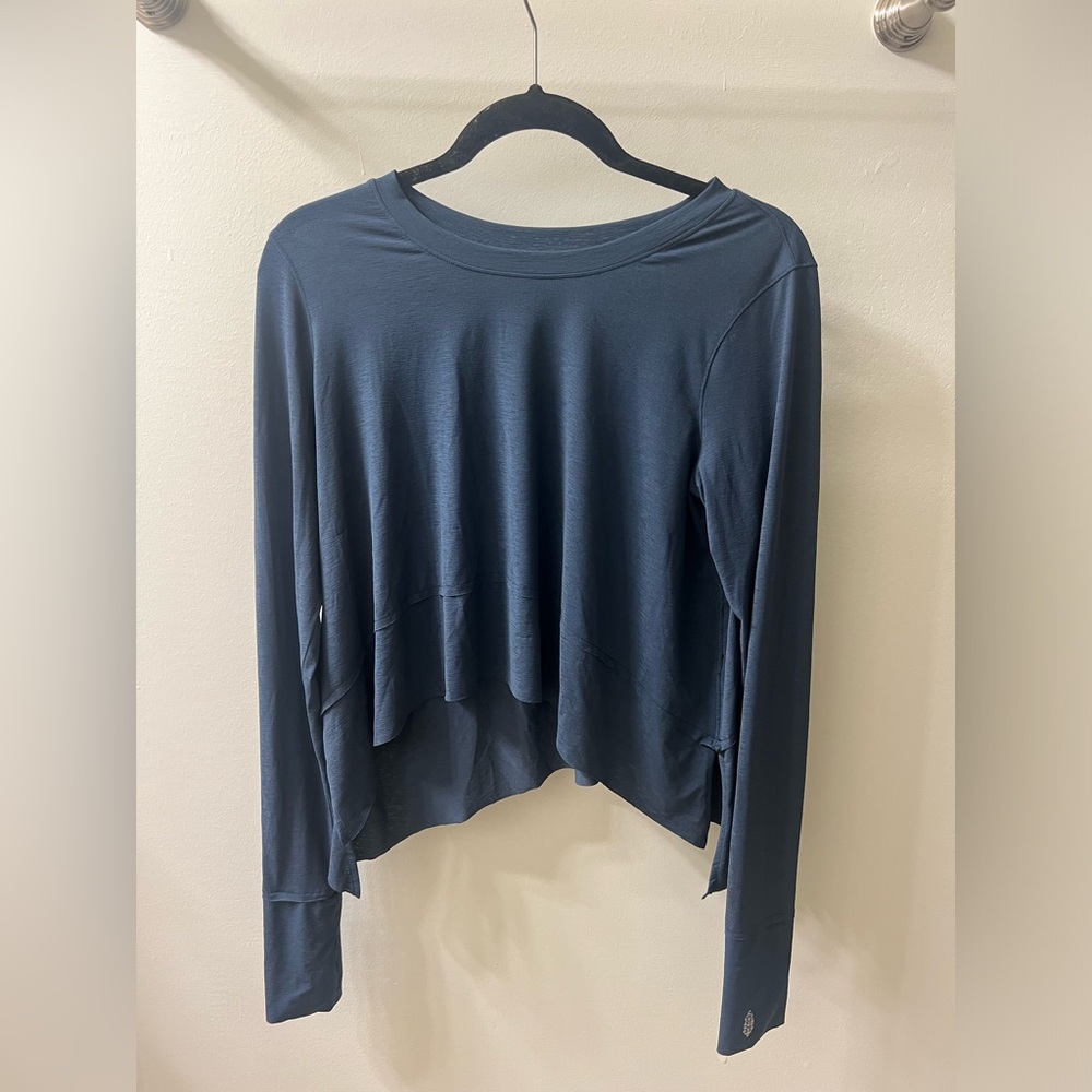 Free People Movement Navy Long Sleeve Size M